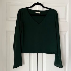 🌲Aritzia Babaton - Forest Green V Neck Long Sleeve Blouse